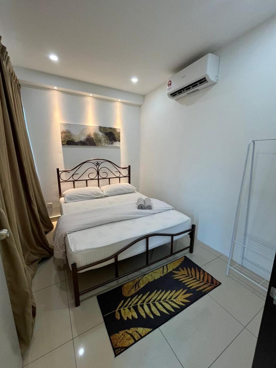 With 2 Bedrooms, Trefoil @ Setia Apartment